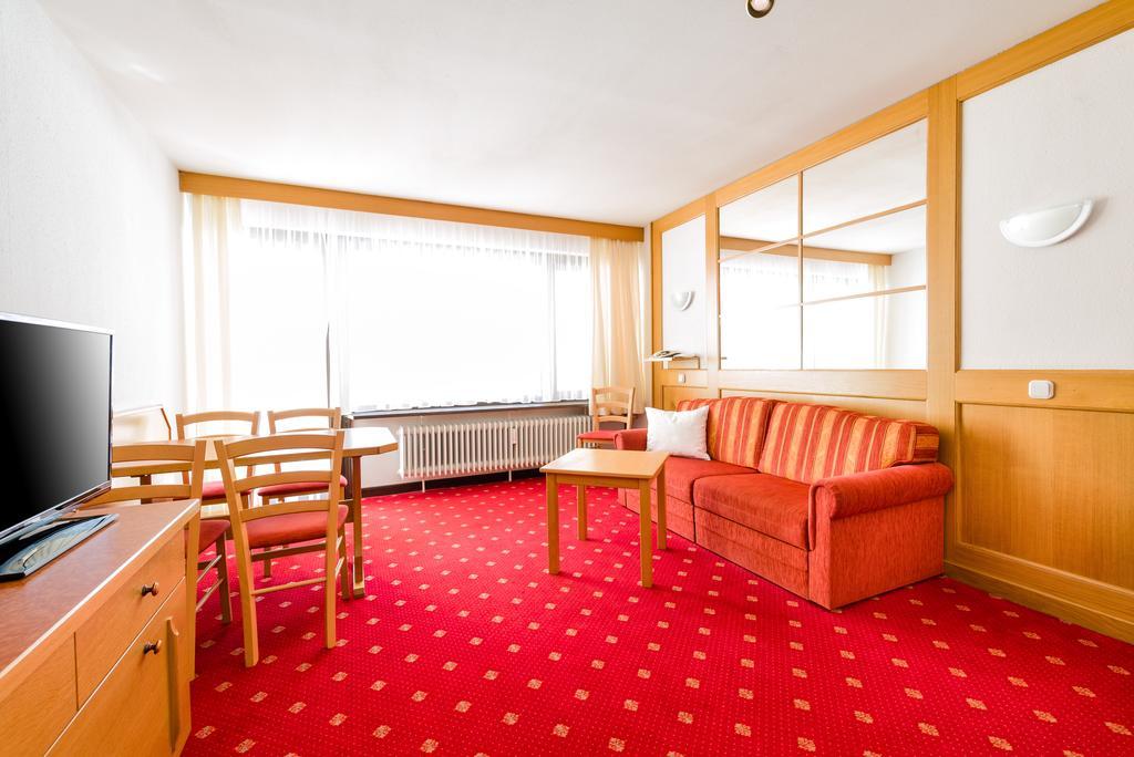Aparthotel Kleinwalsertal มิทเทลแบร์ก ภายนอก รูปภาพ